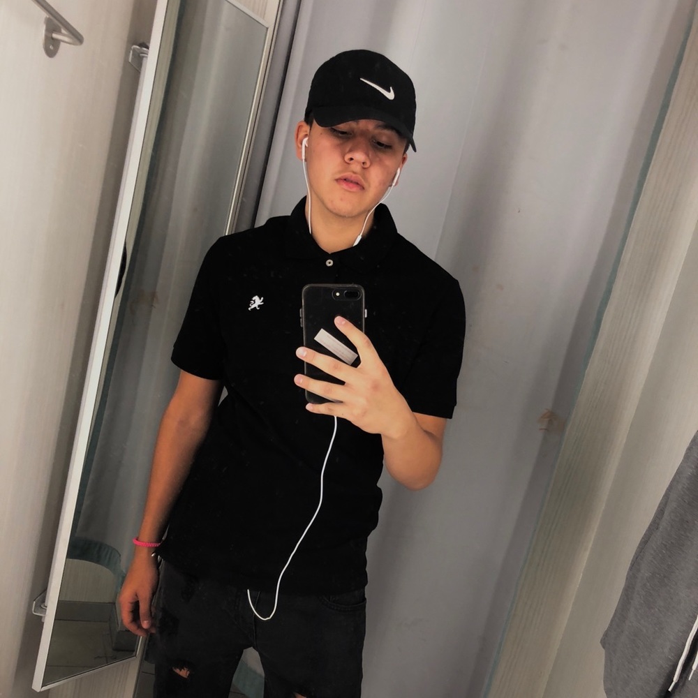 Meet your Posher, Fernando